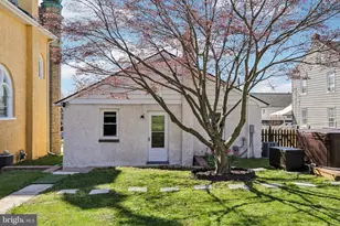 207 Amelia St, Mont Clare, PA 19453 - Photo 46