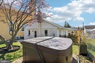 207 Amelia St, Mont Clare, PA 19453 - Photo 40