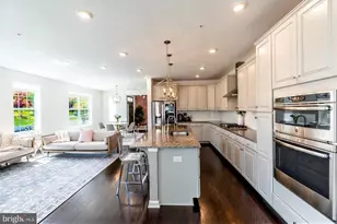 325 Goldman Dr, Phoenixville, PA 19460 - Photo 14