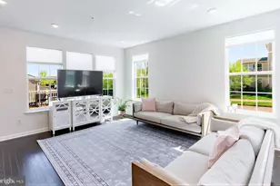 325 Goldman Dr, Phoenixville, PA 19460 - Photo 20