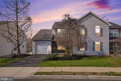 321 Cherry Street, Pennsburg, PA 18073 - Photo 1