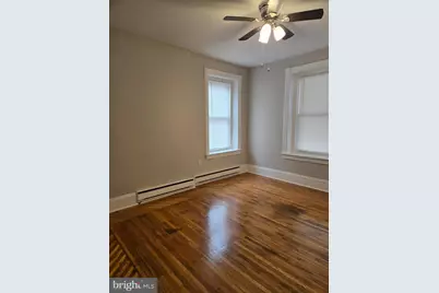 102 W Broad Street #1 ST FLOOR APRTMENT, Souderton, PA 18964 - Photo 6