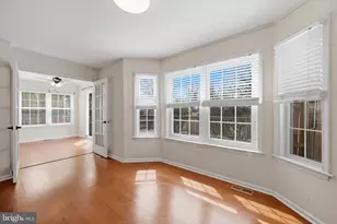 100 Larkspur Ln, Ambler, PA 19002 - Photo 8