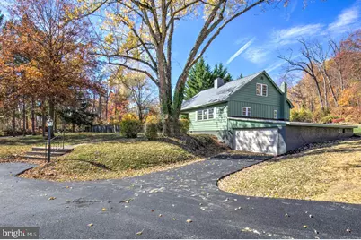 203 Meng Road, Schwenksville, PA 19473 - Photo 2