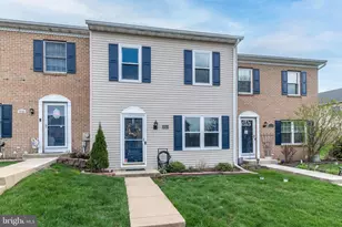 1218 Pine Ridge Dr, Perkiomenville, PA 18074 - Photo 1