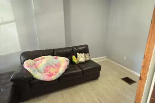 21 W Chestnut St, Norristown, PA 19401 - Photo 4