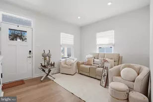 1025 Trillium Ln, Cheltenham, PA 19012 - Photo 2