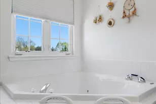 2012 Stony Creek Rd, Lansdale, PA 19446 - Photo 16