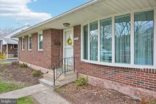 1511 Cherry Ln, Pottstown, PA 19464 - Photo 4