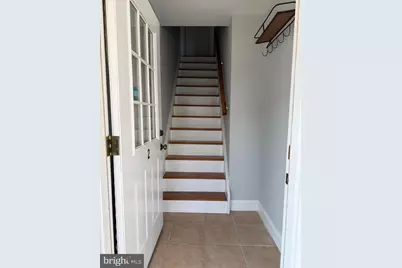 9 Cedar UNIT #2, Conshohocken, PA 19428 - Photo 4