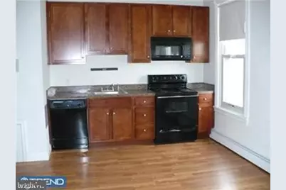 135 W 6th Street, Bridgeport, PA 19405 - Photo 6