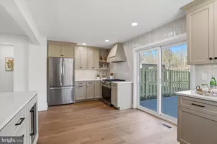 427 Grove Pl, Narberth, PA 19072 - Photo 12