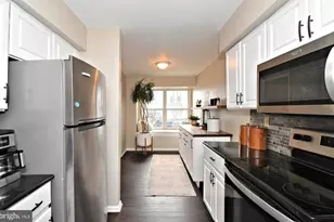 1039 Greenes Way Cir, Collegeville, PA 19426 - Photo 12