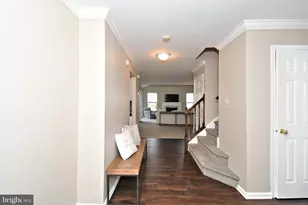 1039 Greenes Way Cir, Collegeville, PA 19426 - Photo 4