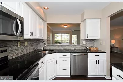 1039 Greenes Way Circle, Collegeville, PA 19426 - Photo 10