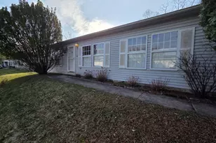 24 Shagbark Ct E, Harleysville, PA 19438 - Photo 1