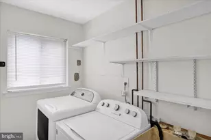 324 Bow Ln, Gilbertsville, PA 19525 - Photo 10