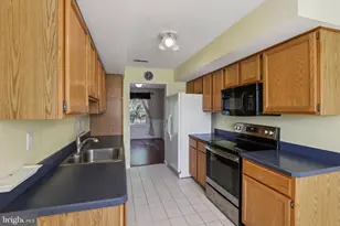 6200 Rolling Hill Dr, North Wales, PA 19454 - Photo 14