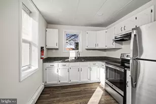 148 Walnut St, Pottstown, PA 19464 - Photo 6