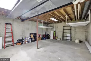 2381 Heather Ln, Pottstown, PA 19464 - Photo 38