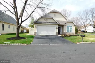 300 Westminster Ln, Souderton, PA 18964 - Photo 1