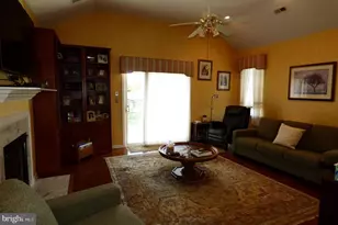 300 Westminster Ln, Souderton, PA 18964 - Photo 12