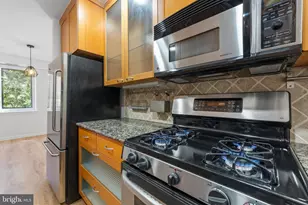 1640 Oakwood Dr, Narberth, PA 19072 - Photo 8