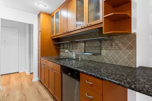 1640 Oakwood Dr, Narberth, PA 19072 - Photo 10