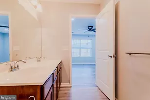 121 S Penn St, Pottstown, PA 19464 - Photo 12