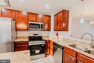 121 S Penn St, Pottstown, PA 19464 - Photo 4