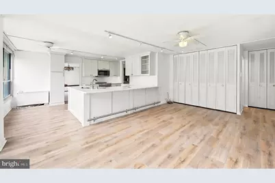 1001 City Avenue #E-306, Wynnewood, PA 19096 - Photo 8