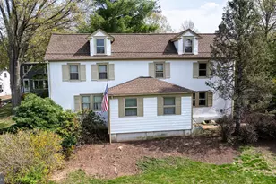 496 W Broad St, Telford, PA 18969 - Photo 6