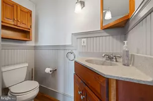 496 W Broad St, Telford, PA 18969 - Photo 22