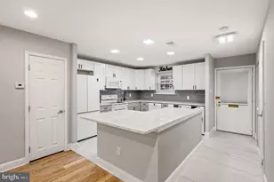 124 Hampstead Dr, Ambler, PA 19002 - Photo 4