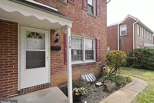 726 Buttonwood St, Norristown, PA 19401 - Photo 4