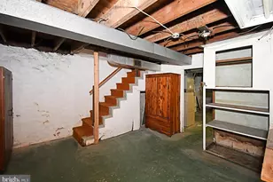 726 Buttonwood St, Norristown, PA 19401 - Photo 32