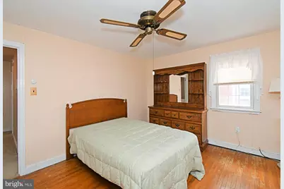 726 Buttonwood Street, Norristown, PA 19401 - Photo 16