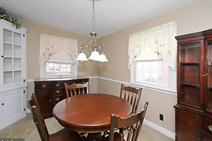 726 Buttonwood St, Norristown, PA 19401 - Photo 10