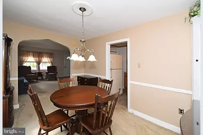 726 Buttonwood Street, Norristown, PA 19401 - Photo 8