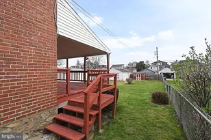 726 Buttonwood St, Norristown, PA 19401 - Photo 30