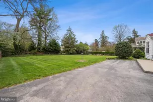 1037 Montgomery Ave, Penn Valley, PA 19072 - Photo 2