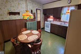 122 W 1st Ave, Conshohocken, PA 19428 - Photo 6