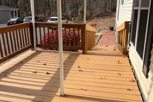 808 Holly Dr, Green Lane, PA 18054 - Photo 4