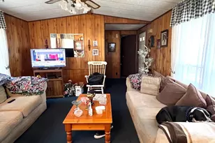 808 Holly Dr, Green Lane, PA 18054 - Photo 16