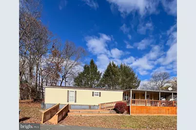 808 Holly Drive, Green Lane, PA 18054 - Photo 2