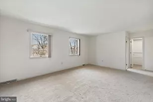 8809 Duveen Dr, Wyndmoor, PA 19038 - Photo 16