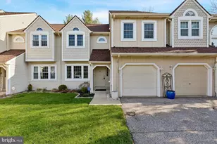 8809 Duveen Dr, Wyndmoor, PA 19038 - Photo 2