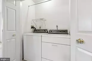 8809 Duveen Dr, Wyndmoor, PA 19038 - Photo 30