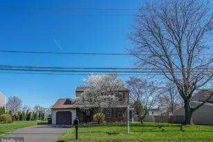 894 Herman Rd, Horsham, PA 19044 - Photo 2