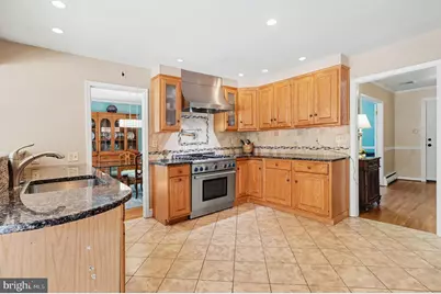 730 Maple Hill Drive, Blue Bell, PA 19422 - Photo 10